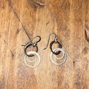 Circle earrings